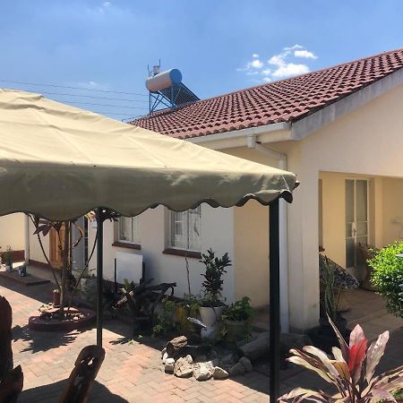 Kwampofu Guest House Harare Exterior foto